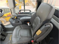 cat-mk900308-10187139