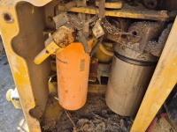 cat-mb800468-10209245